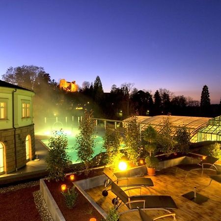 Art-Hotel Am Park บาเดนไวเลอร์ ภายนอก รูปภาพ