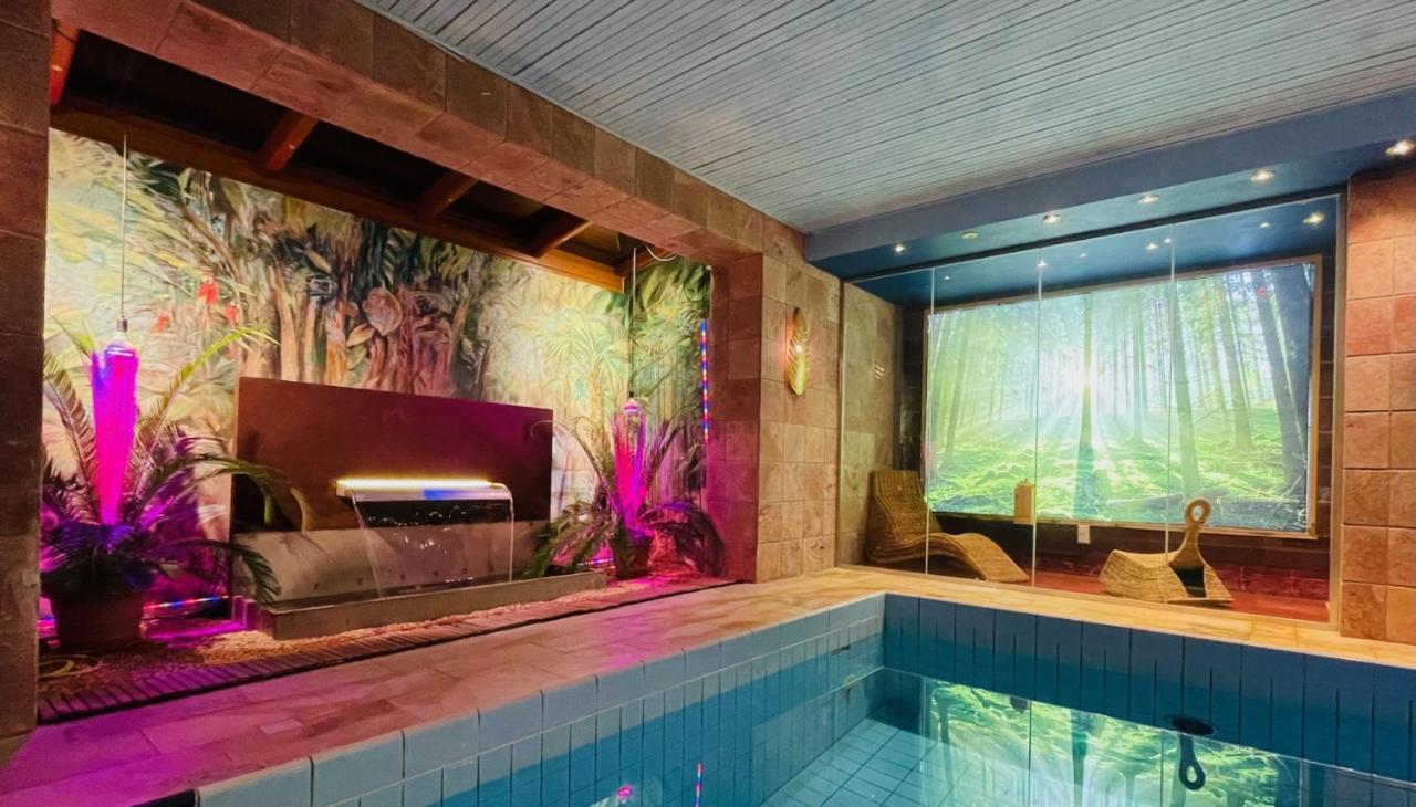 Art-Hotel Am Park บาเดนไวเลอร์ ภายนอก รูปภาพ